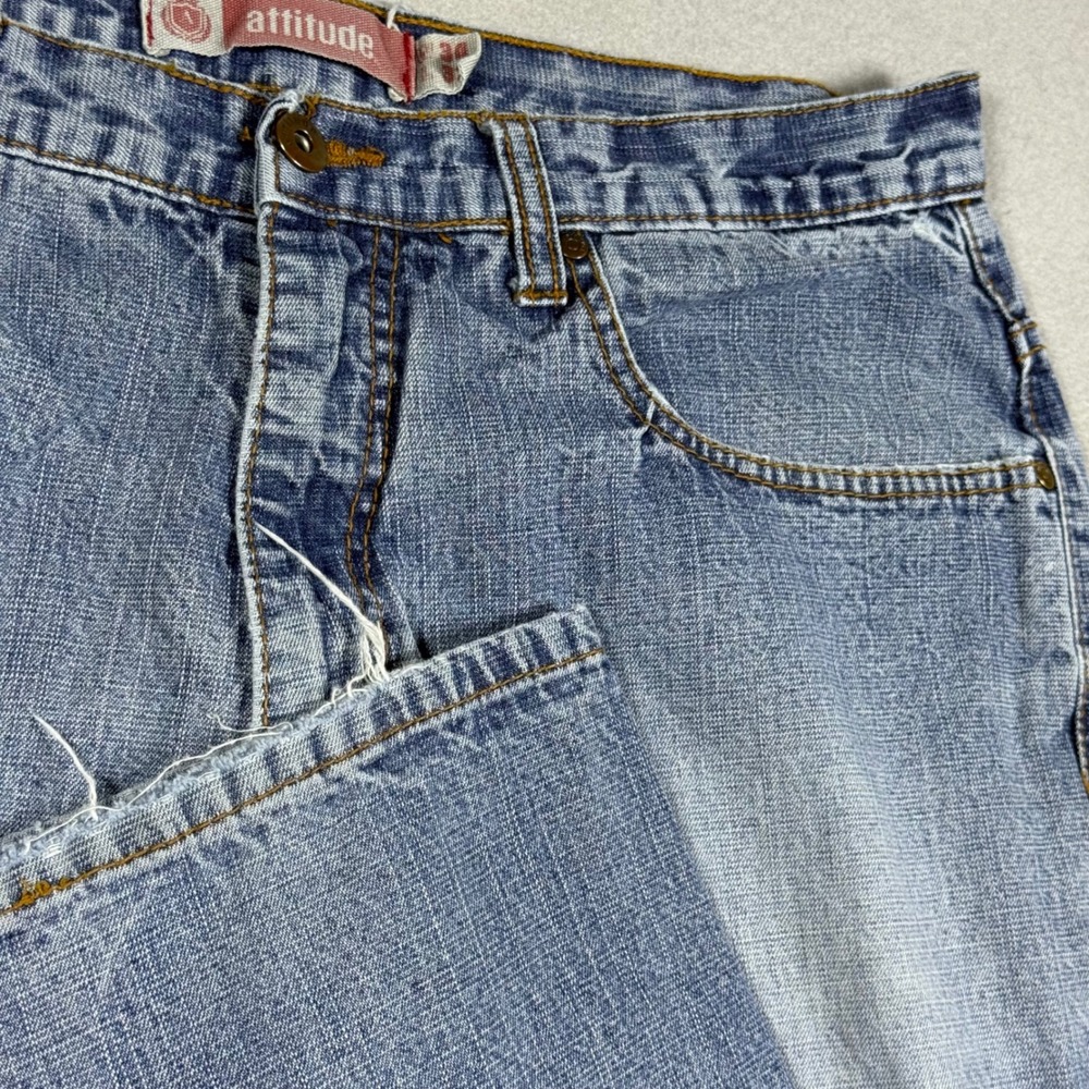 Attitude Mens Light Wash Straight Leg Denim Jeans Blue Embroidered Pockets 34x32